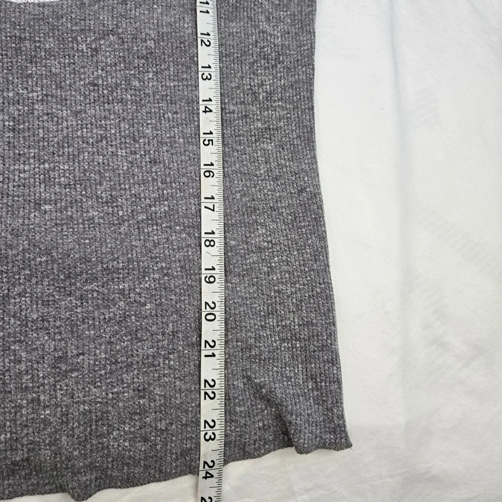 Billabong Thermal Shirt Mens Medium Grey Waffle Knit Long Sleeve 1973 Graphic‎ T
